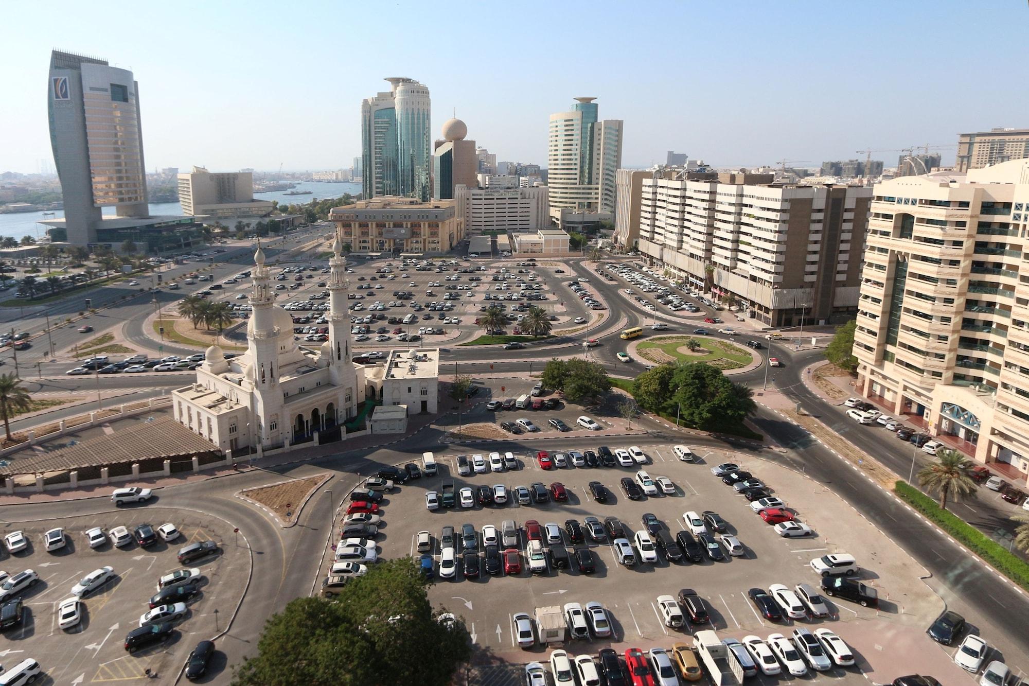 Samaya Hotel Deira Дубай Екстериор снимка