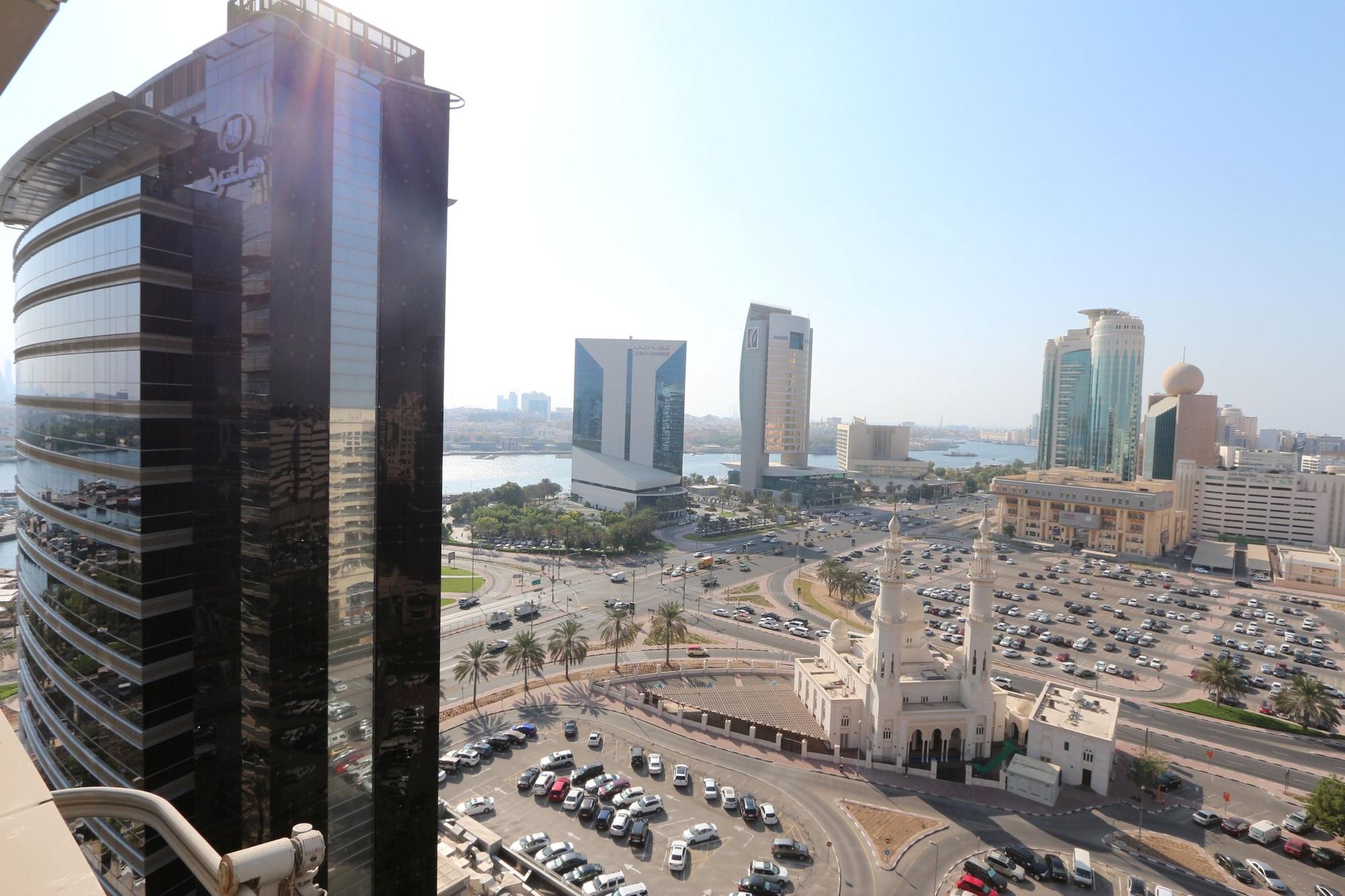 Samaya Hotel Deira Дубай Екстериор снимка