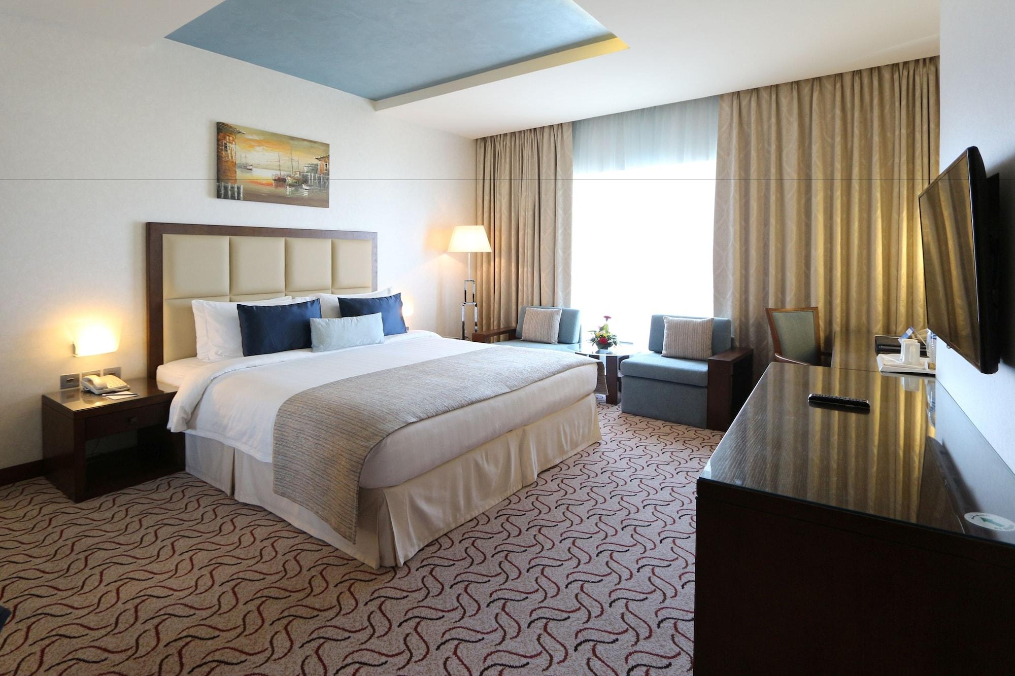 Samaya Hotel Deira Дубай Екстериор снимка