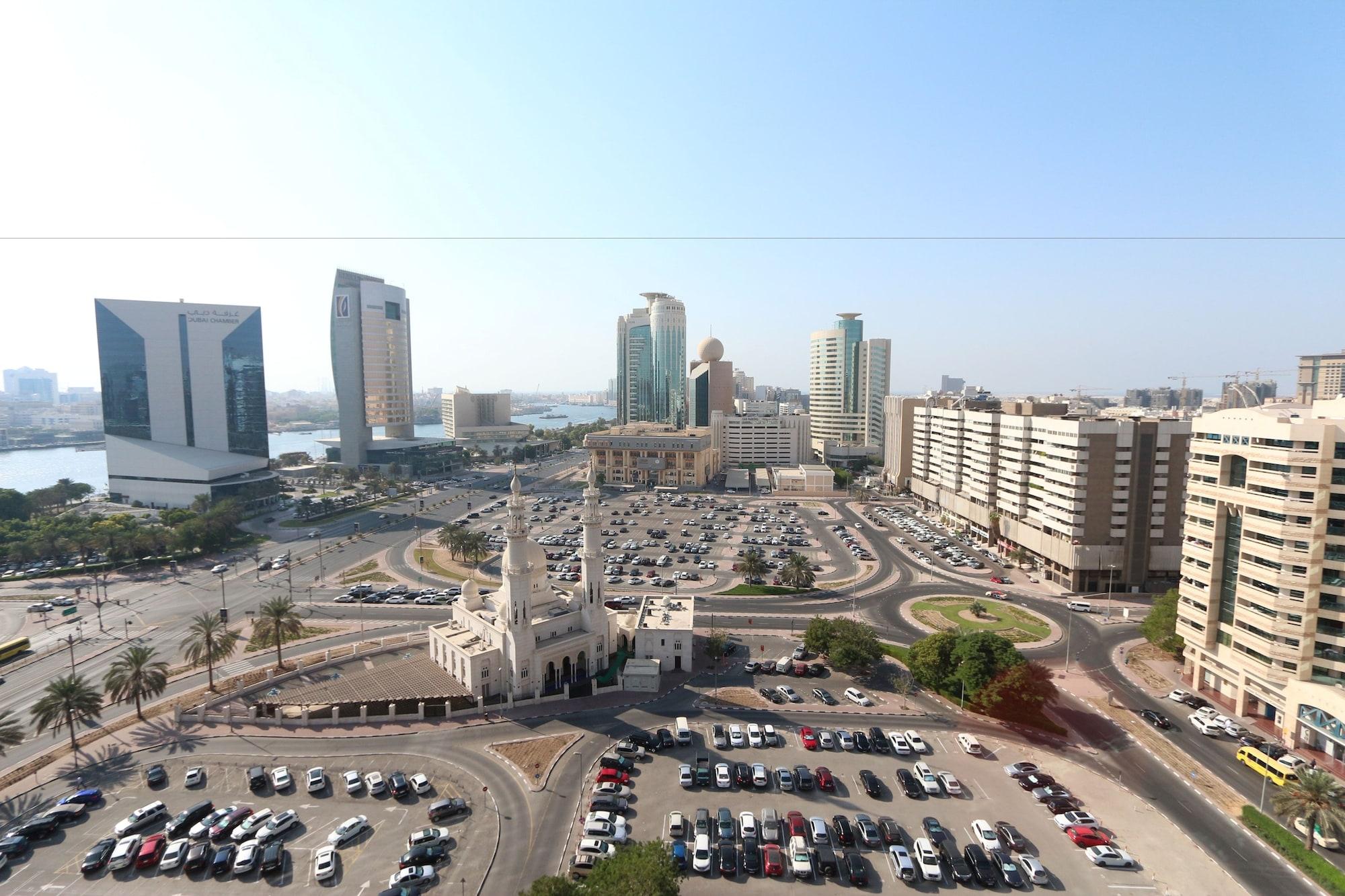 Samaya Hotel Deira Дубай Екстериор снимка
