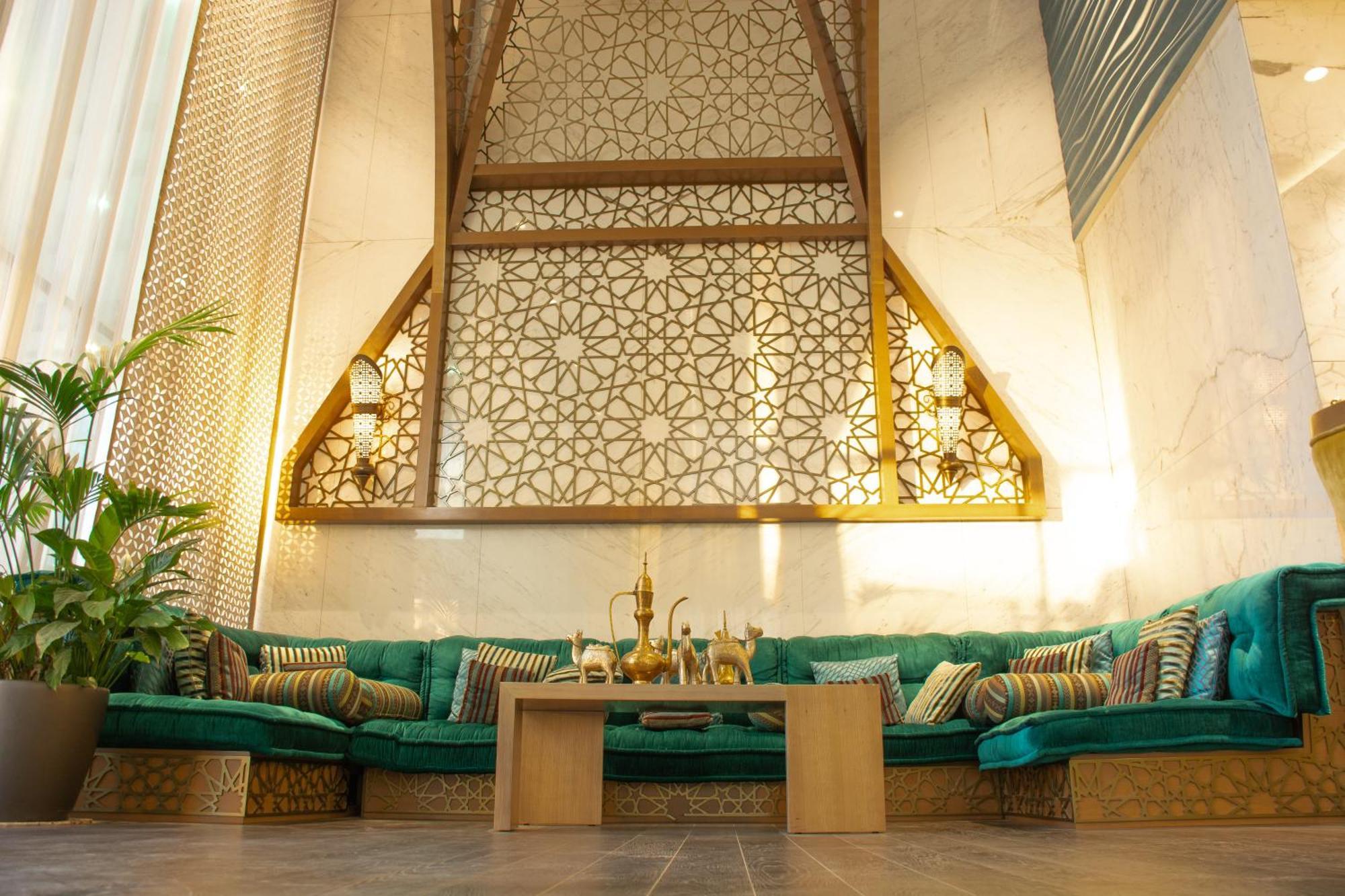Samaya Hotel Deira Дубай Екстериор снимка