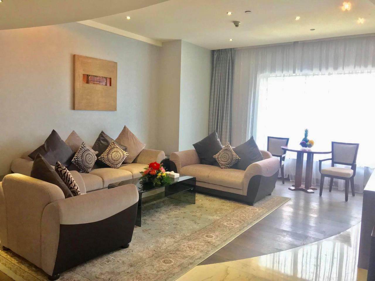Samaya Hotel Deira Дубай Екстериор снимка