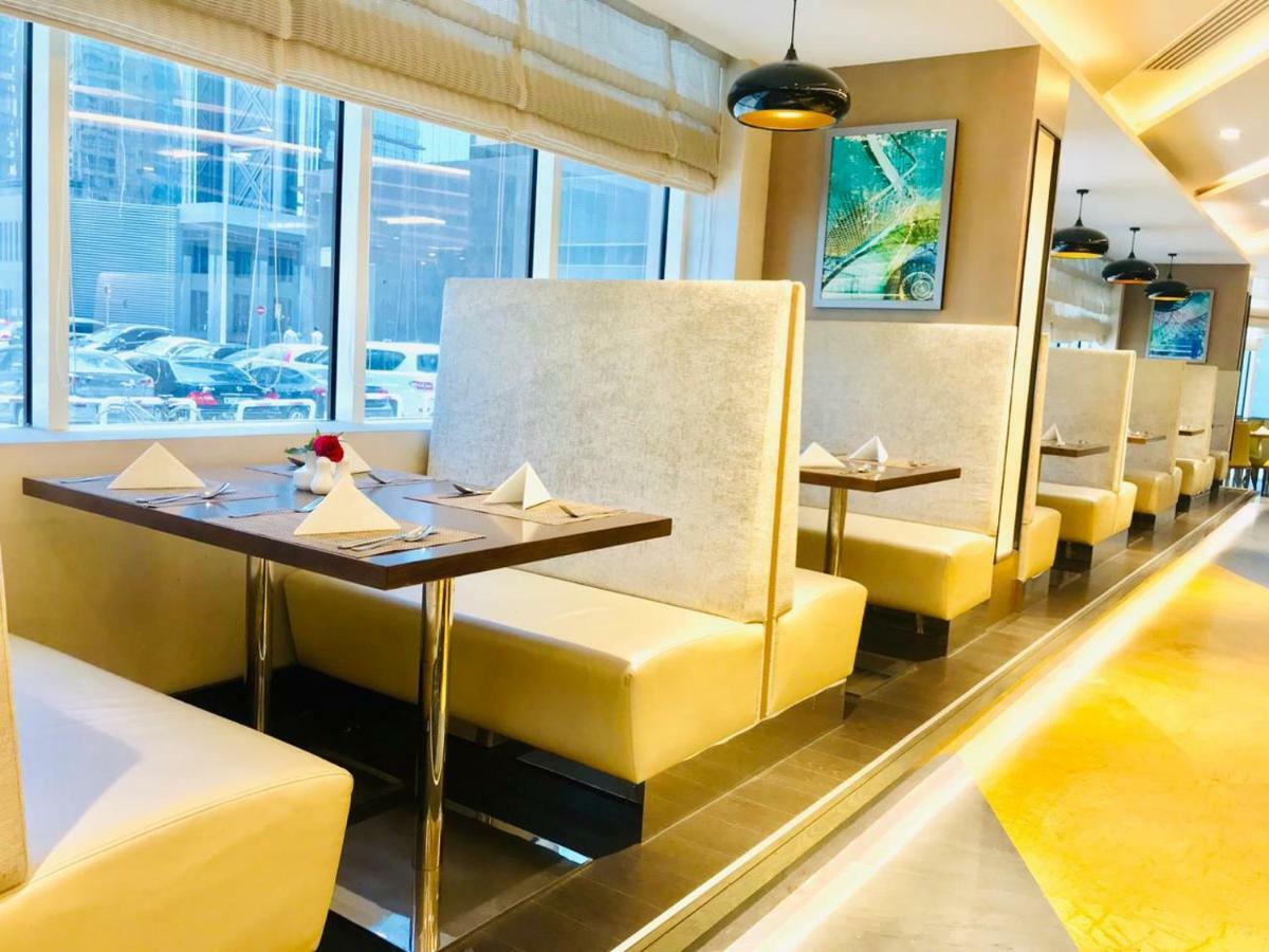 Samaya Hotel Deira Дубай Екстериор снимка